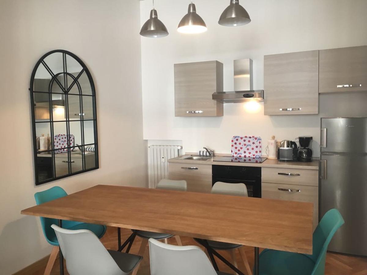 Roomy Apartment Duomo & San Babila Milano Dış mekan fotoğraf