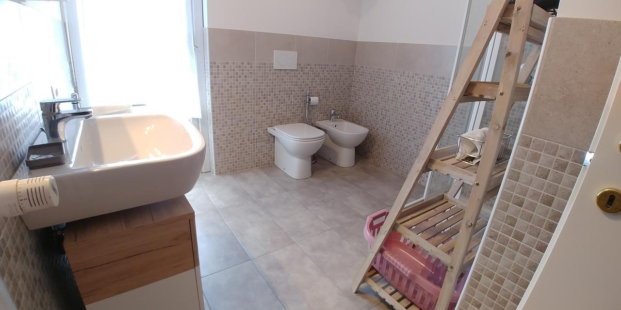 Roomy Apartment Duomo & San Babila Milano Dış mekan fotoğraf